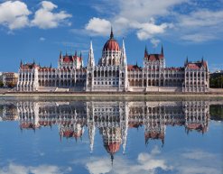 Ungarisches Parlament in Budapest