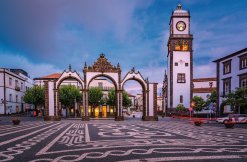 Portas da Cidade in Ponta Delgada