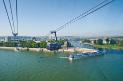 Seilbahn über dem Rhein in Koblenz