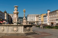 Stadtmitte mit Dreifaltigkeitssäule Linz